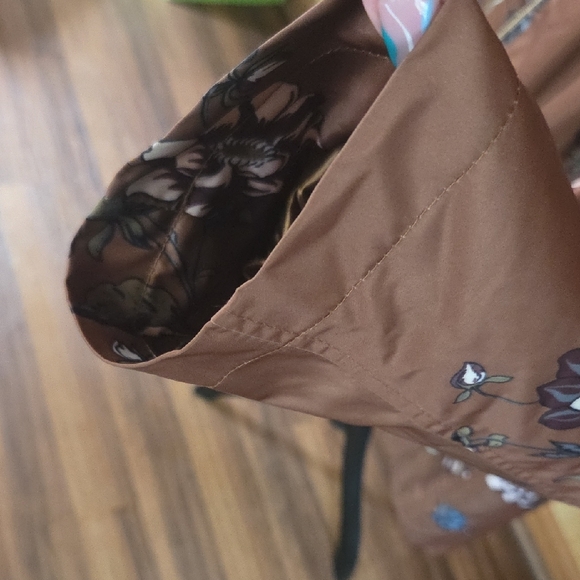 Dennis Basso Floral Brown Puffer Jacket - Picture 6 of 10